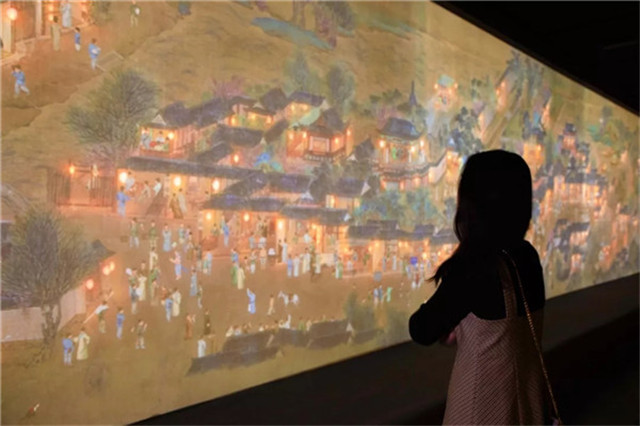 應用全息投影技術鮮活展現清明上河圖